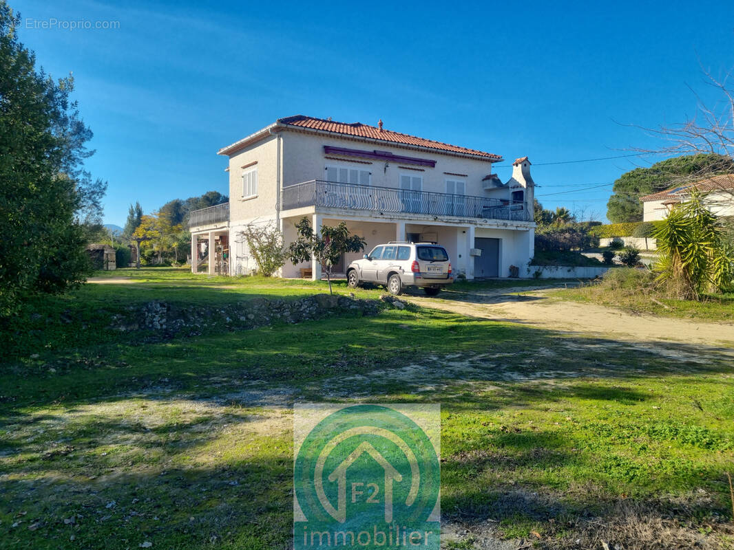 Maison à ALERIA