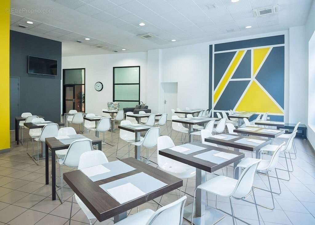 INVESTISSEMENT LOCATIF  NIMES  Résidence Zenitude Aparthotel Nimes Centre *** - 6.71% de rentabilité - photo 8