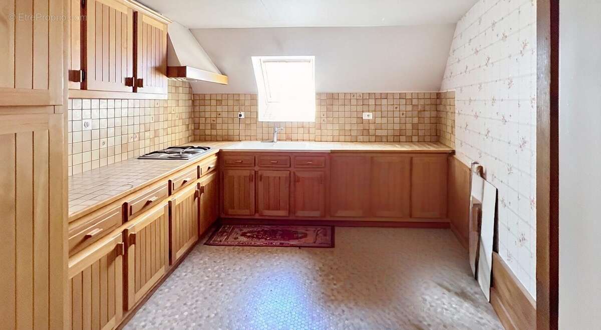 Maison 289 m² à Vineuil  - photo 8