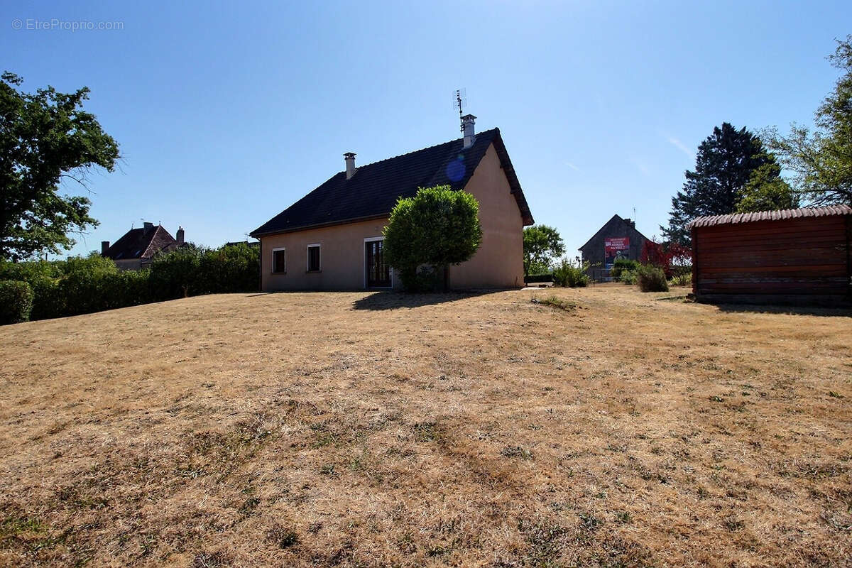JONCY, maison 97 m2 avec terrain - photo 4