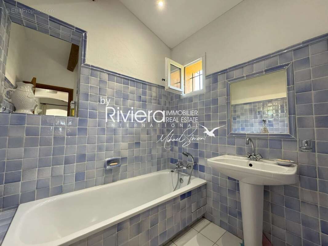 Maison à LA CROIX-VALMER