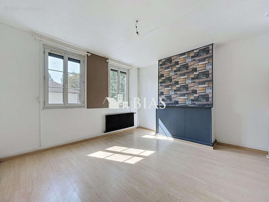 Maison 65 m² à Barentin  - photo 7