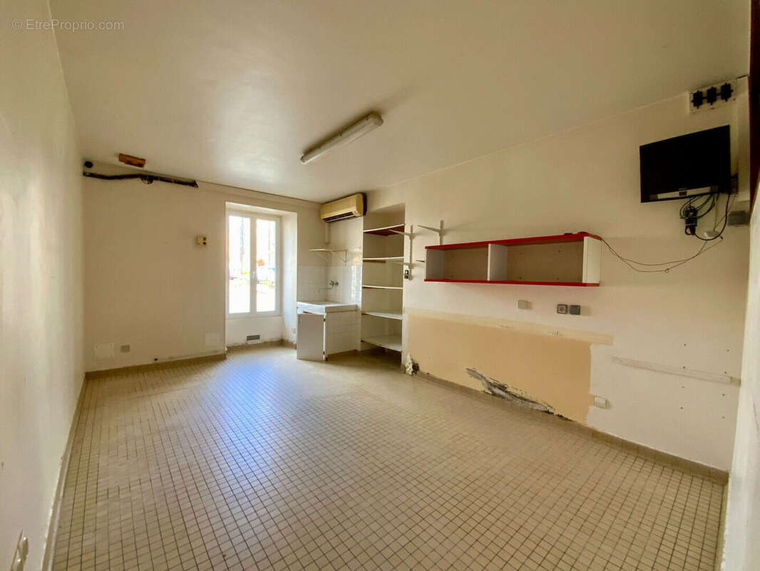 Appartement à SAINT-GENIS-DE-SAINTONGE