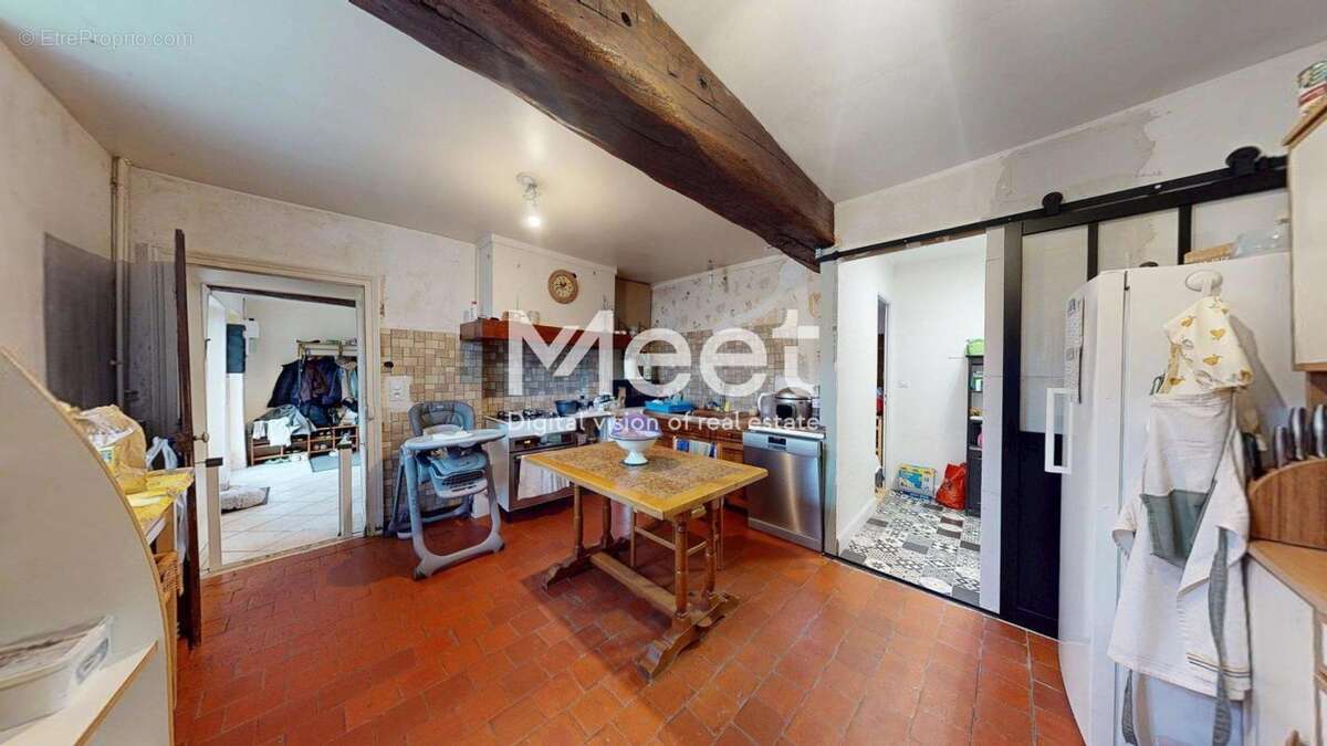 Maison à SAINT-MARTIN-SUR-ARMANCON