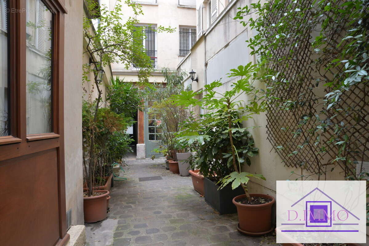 Appartement 30 m² à Paris-3e  - photo 9