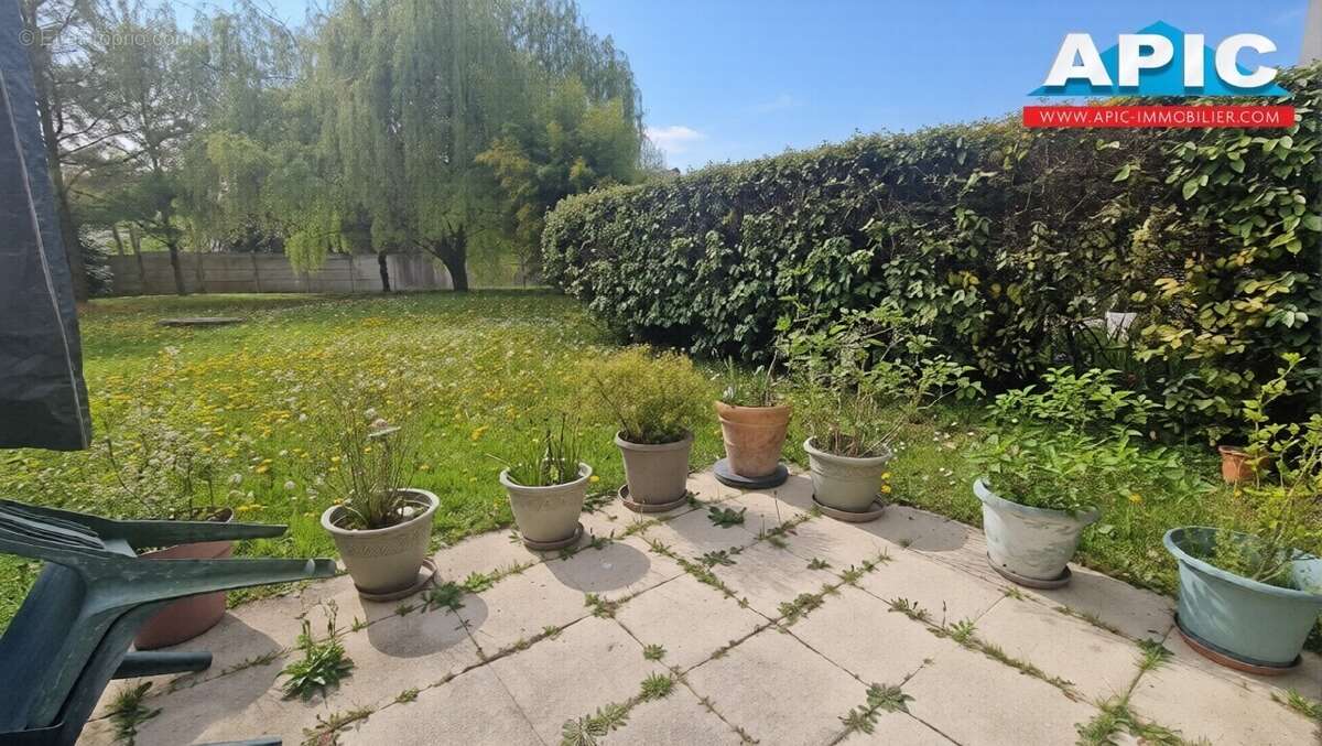 Appartement à GROSLAY