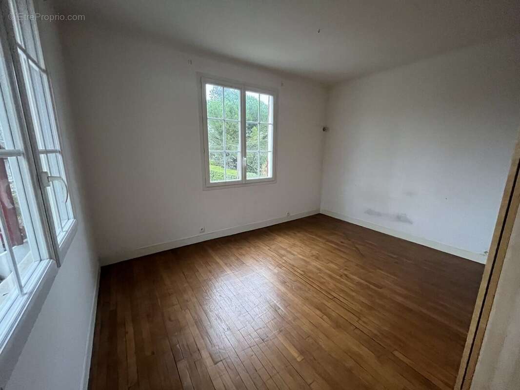 Maison à LA FRETTE-SUR-SEINE