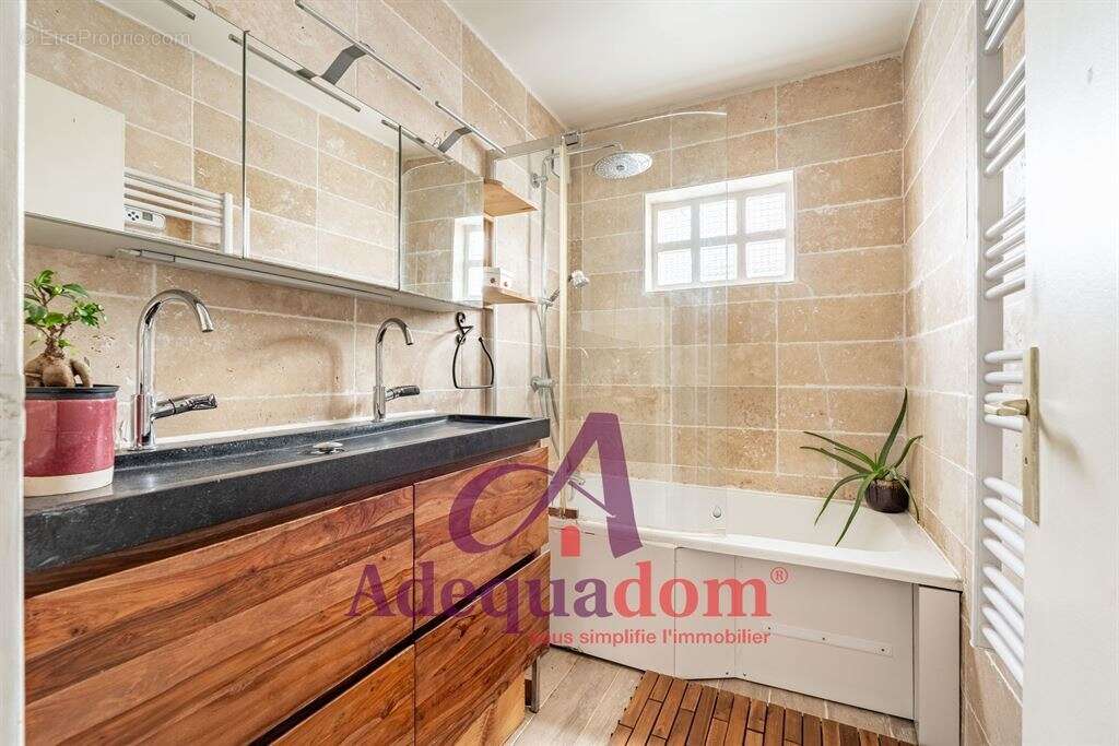 Appartement à ASNIERES-SUR-SEINE