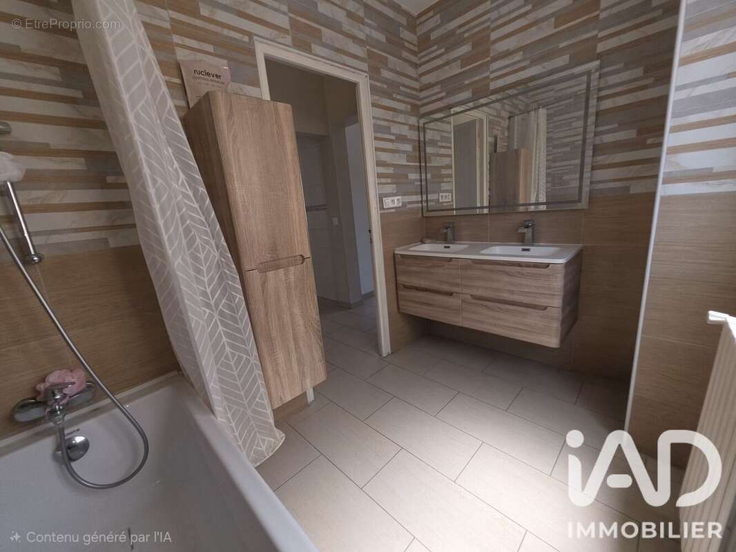 Maison 160 m² à Bondy  - photo 8
