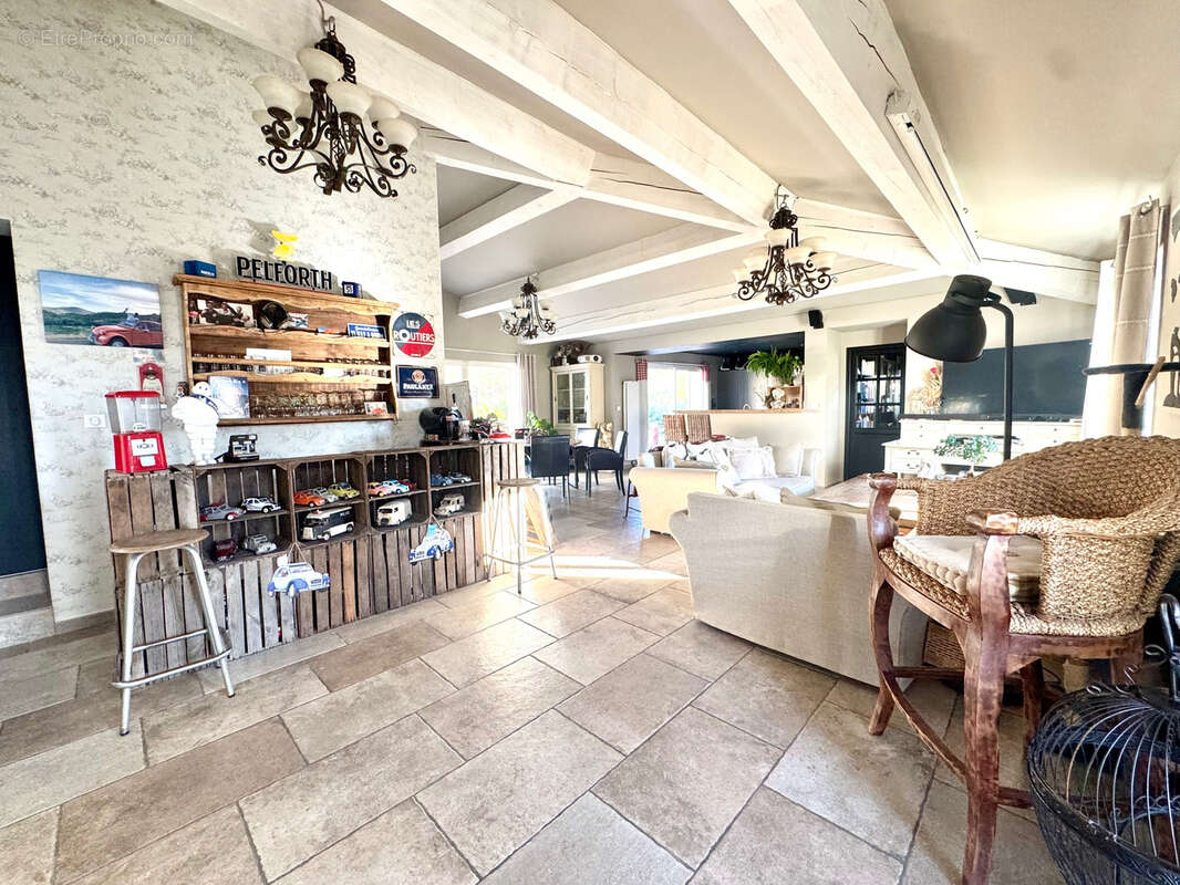 Maison à MALAUCENE