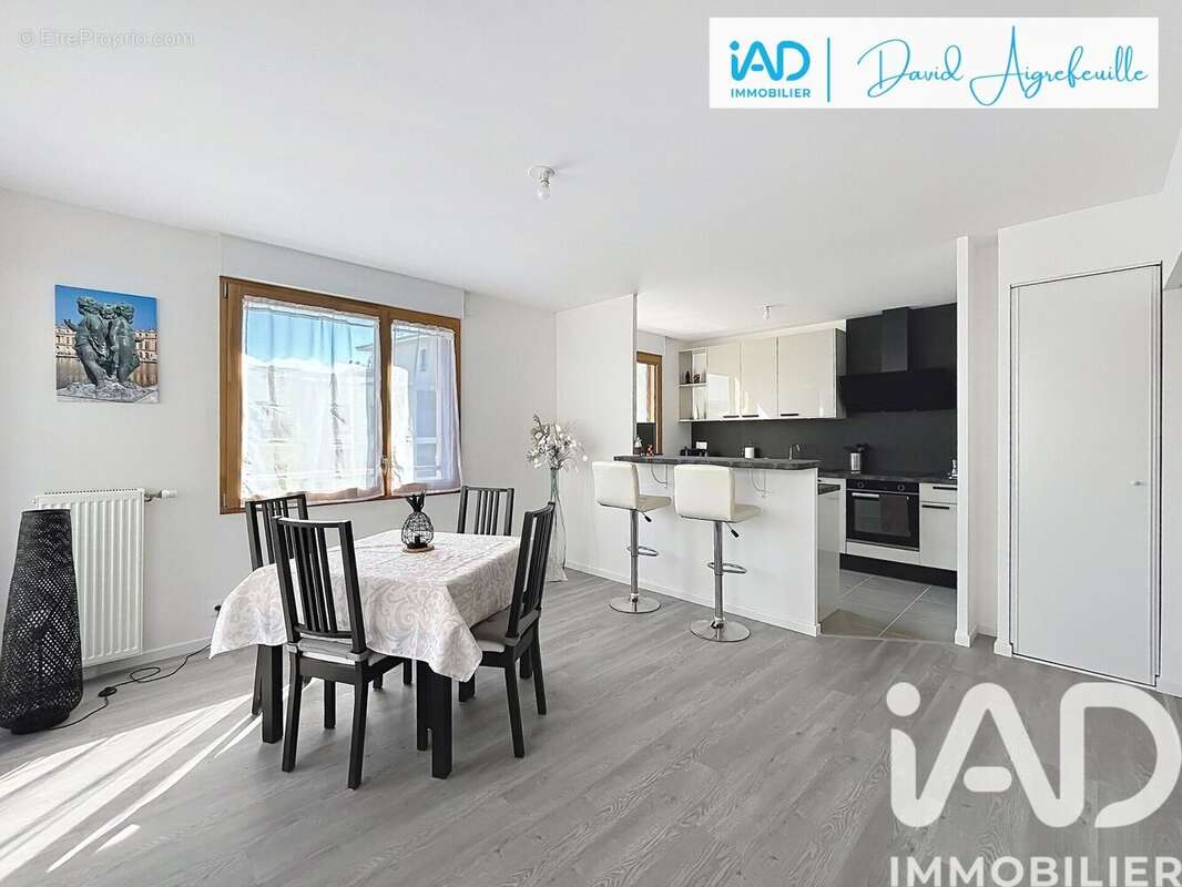 Photo 4 - Appartement à SAINT-CYR-L'ECOLE