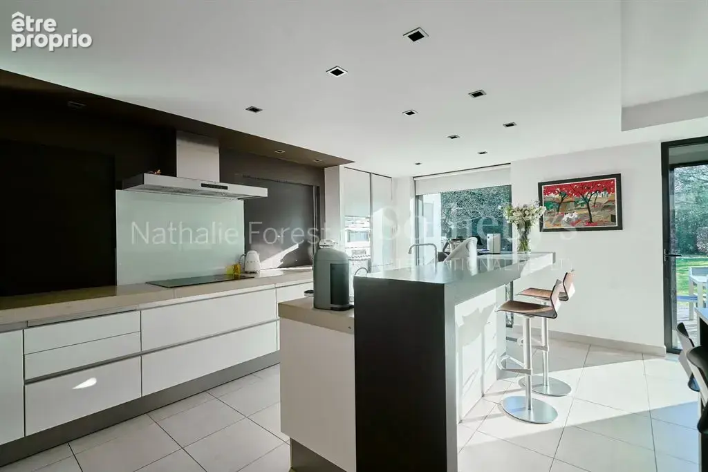 Rare villa d’exception à Croix, en fond d’allée privée avec piscine - photo 10