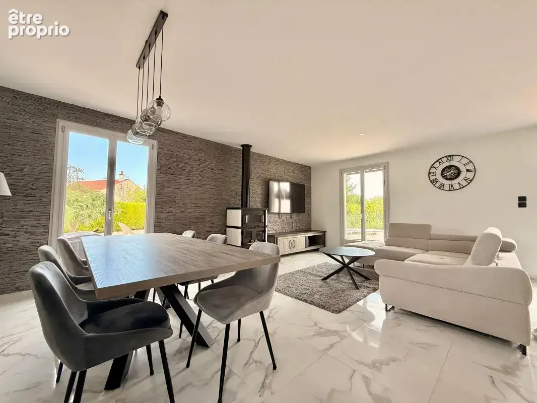Maison À Vendre 107m² 4 chambres 800m² terrain - photo 2