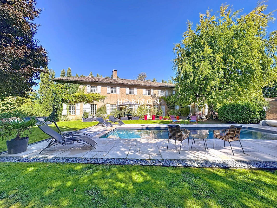 Maison à CHARNAY-LES-MACON