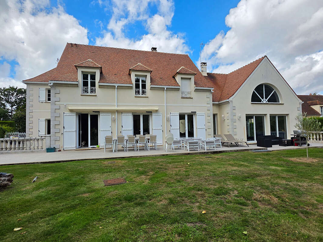 Maison à BEAUVAIS