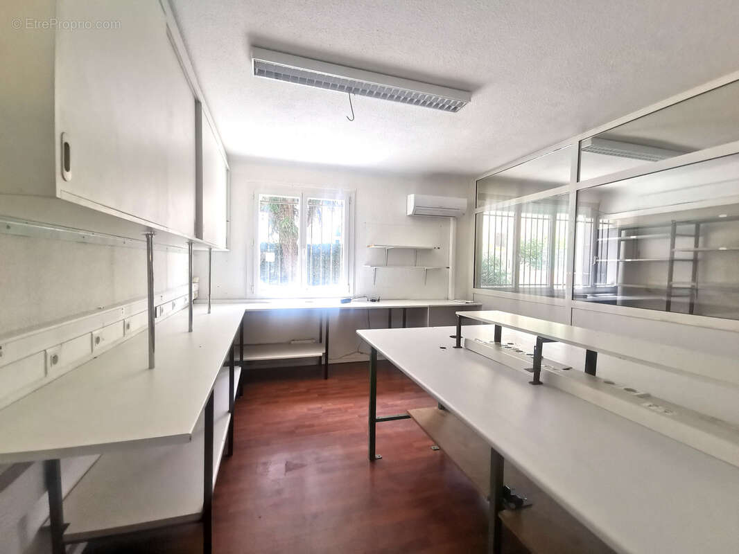 Commerce à PERPIGNAN