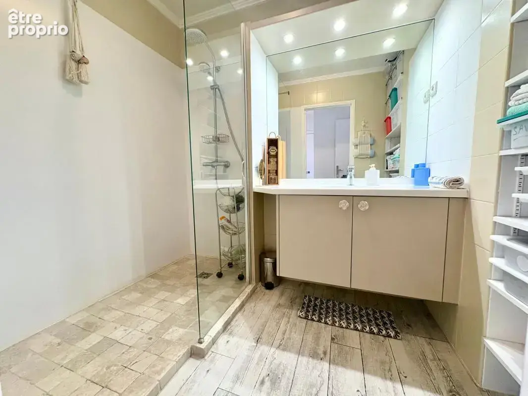 Appartement À Vendre - photo 7