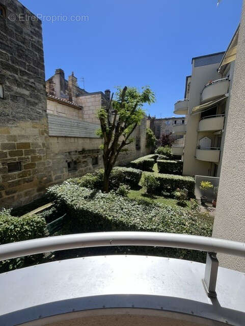 Appartement à BORDEAUX