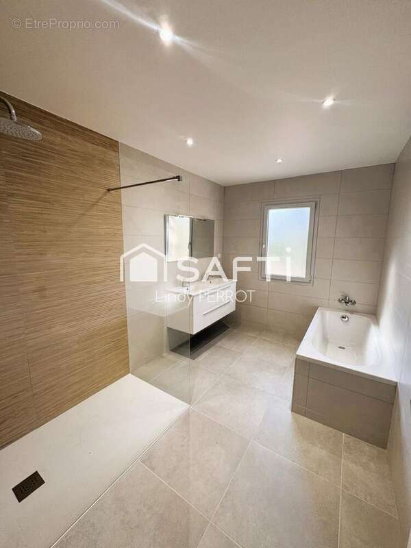 Photo 2 - Maison à DEMIGNY