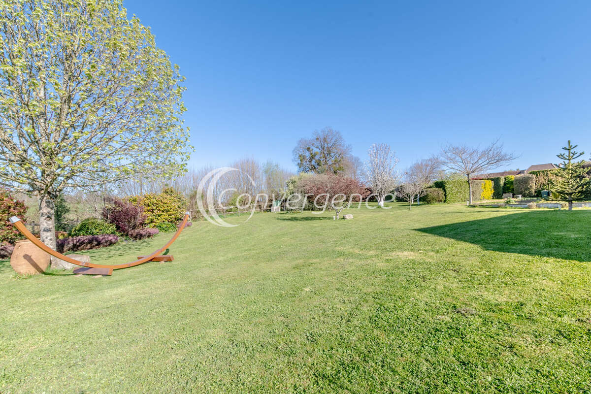 Maison à SAINT-GERMAIN-LES-BELLES