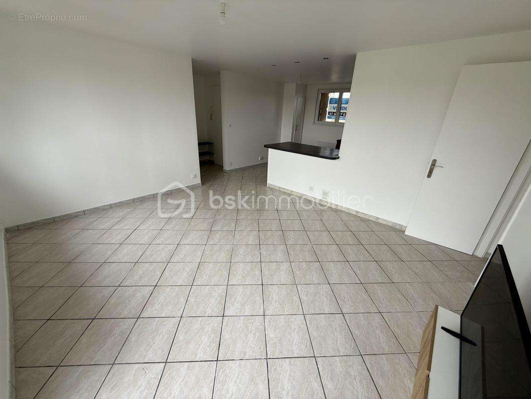 Appartement à MONTEREAU-FAULT-YONNE