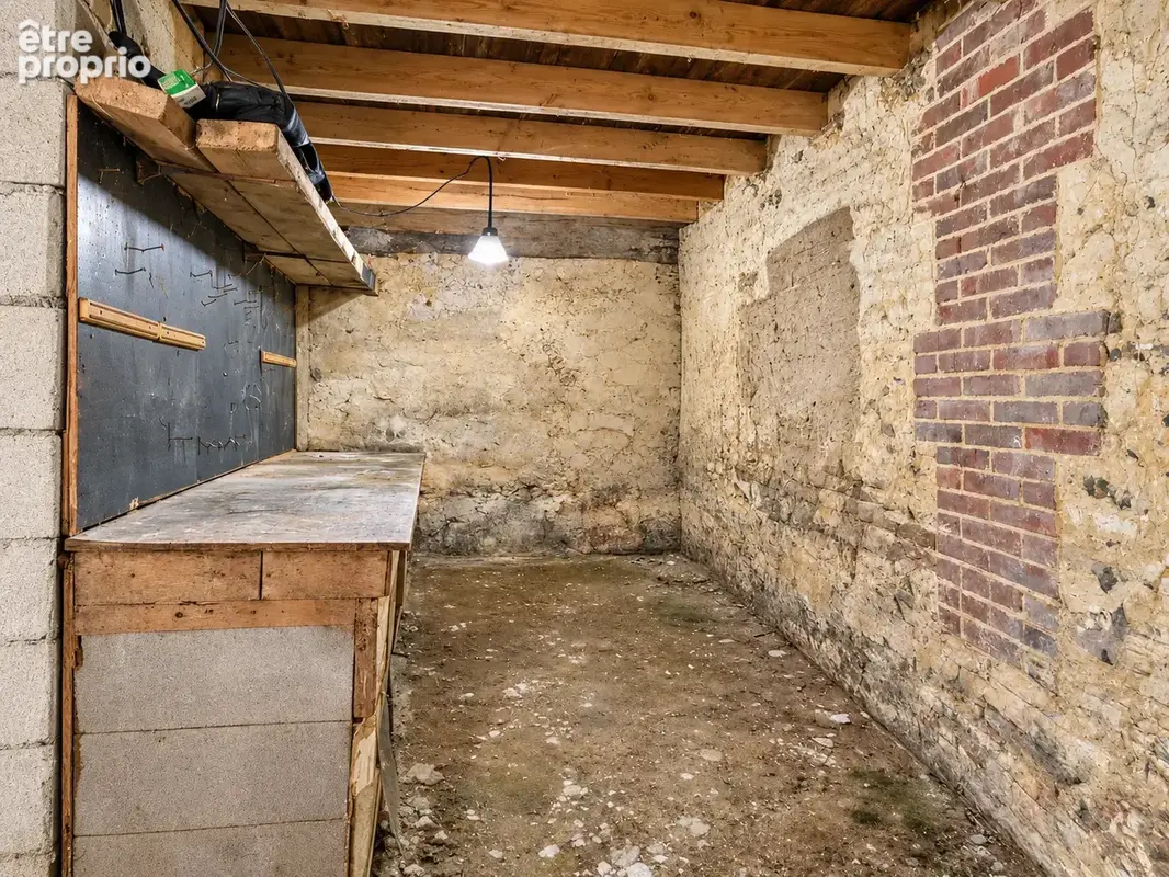 Maison familiale avec vaste terrain et bel espace extérieur - photo 17