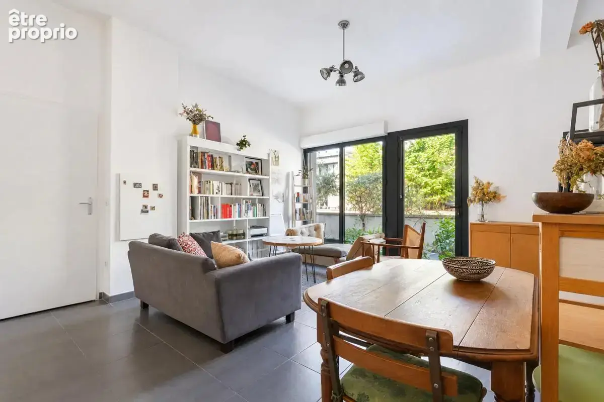 Maison de ville de 3 pièces de 80 m2 en vente à Saint-Denis vendue louée - Idéal investisseur - photo 4
