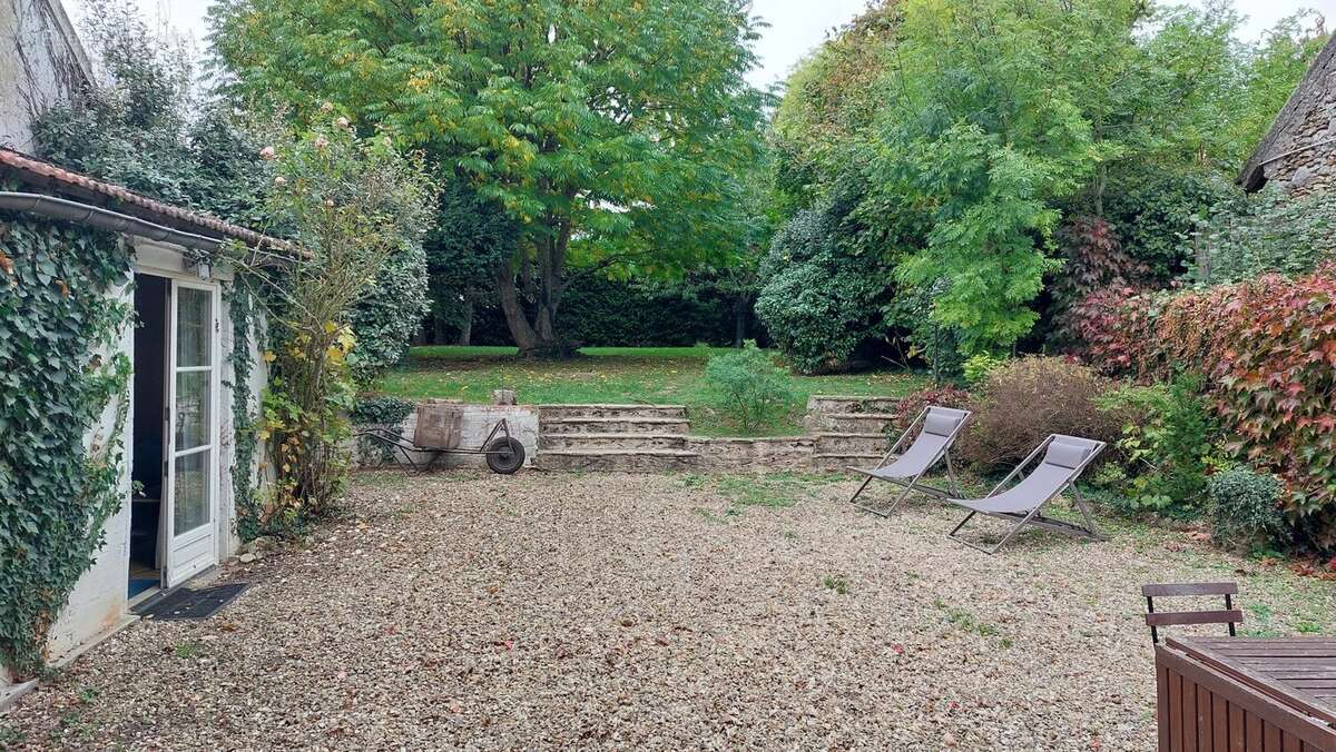 Maison à CIVRY-LA-FORET