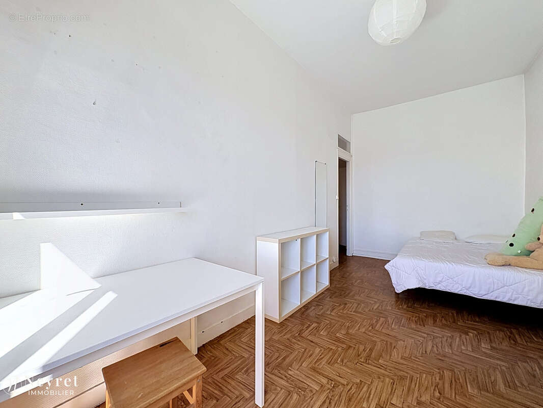 Appartement à LYON-7E