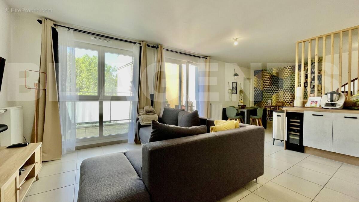 IMG_9481 - Appartement à SAINT-THIBAULT-DES-VIGNES