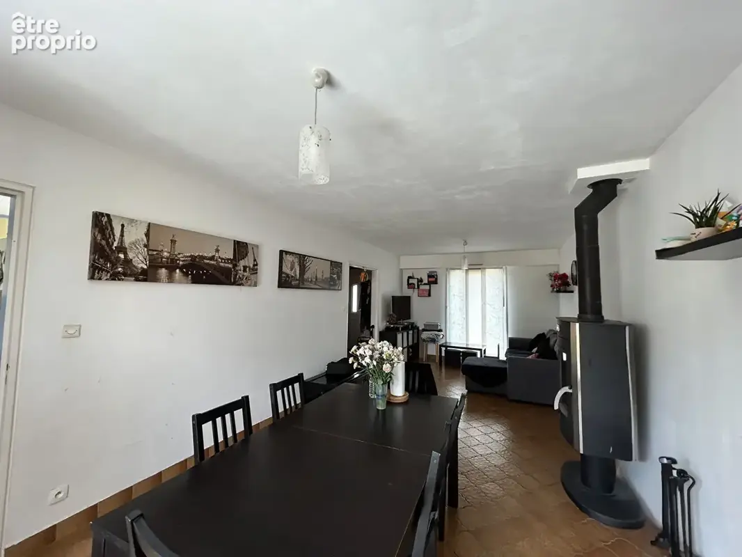 Maison 6 pièces - terrain de 405 m2 - GUILERS - photo 1