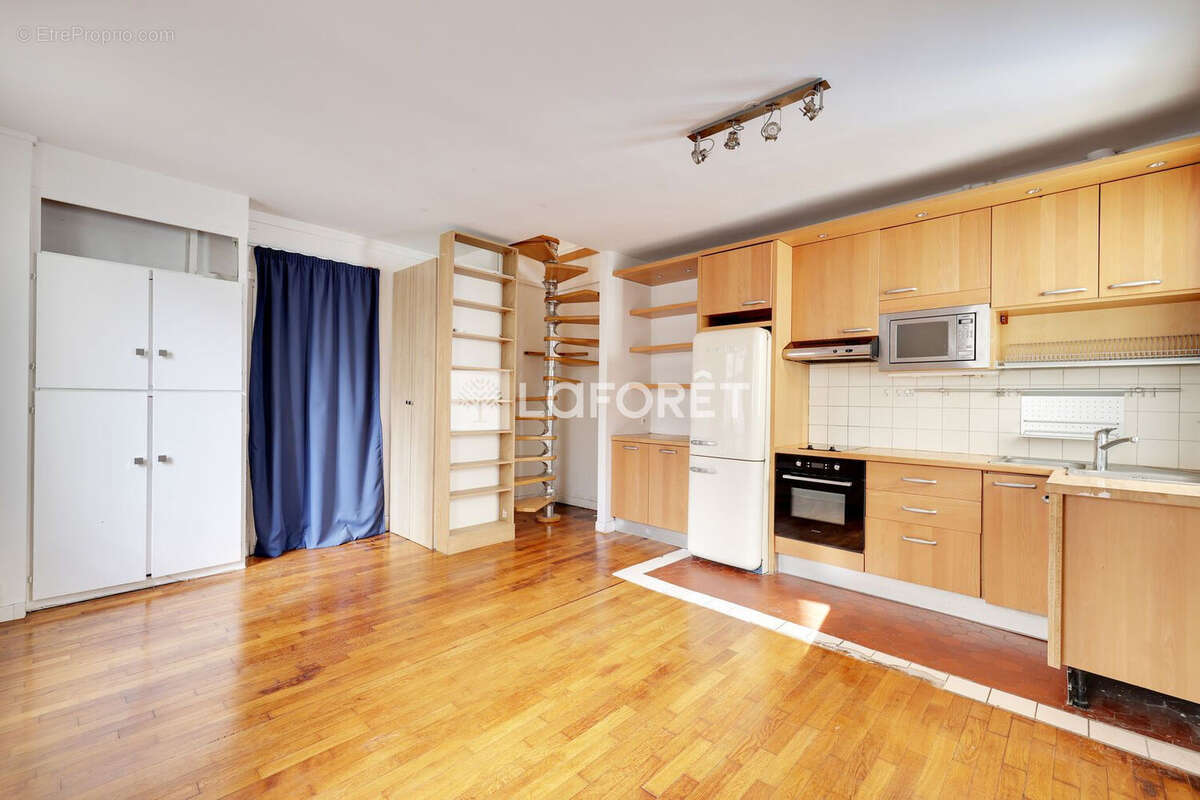 Appartement à PARIS-12E