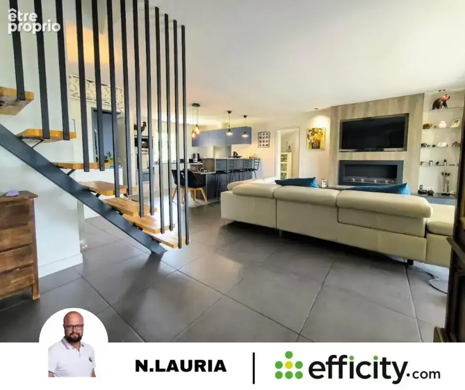 Maison 99 pièces 180 m² à vendre à Villelaure (84530) - photo 7