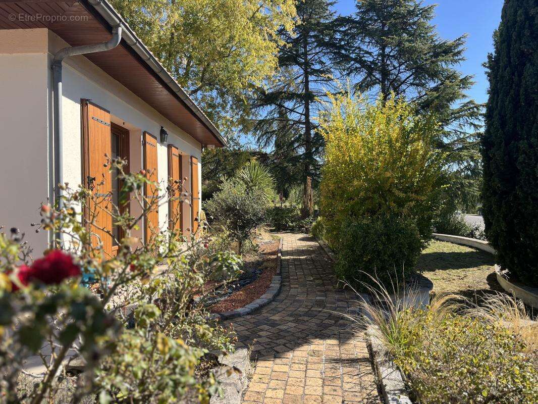 Maison à ARTIGUES-PRES-BORDEAUX