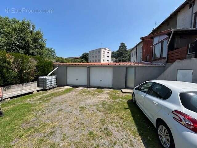 Appartement à SAINT-ETIENNE