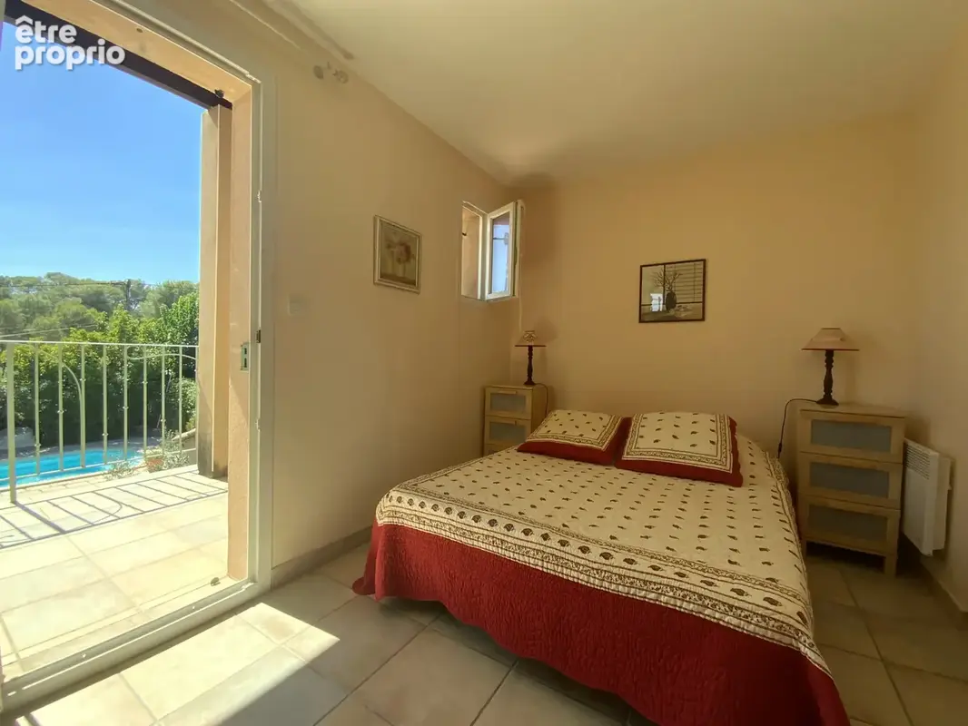 Villa avec piscine à 4 km d' Uzès. - photo 4