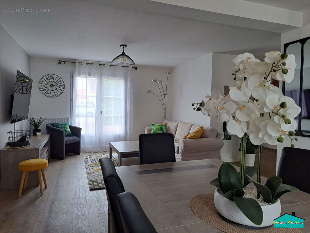 Maison à LA CHEVROLIERE