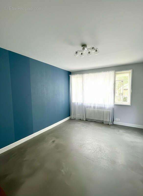 T3 de 80 m2 avec balcons et garage - Berges  de l'Allier - photo 7