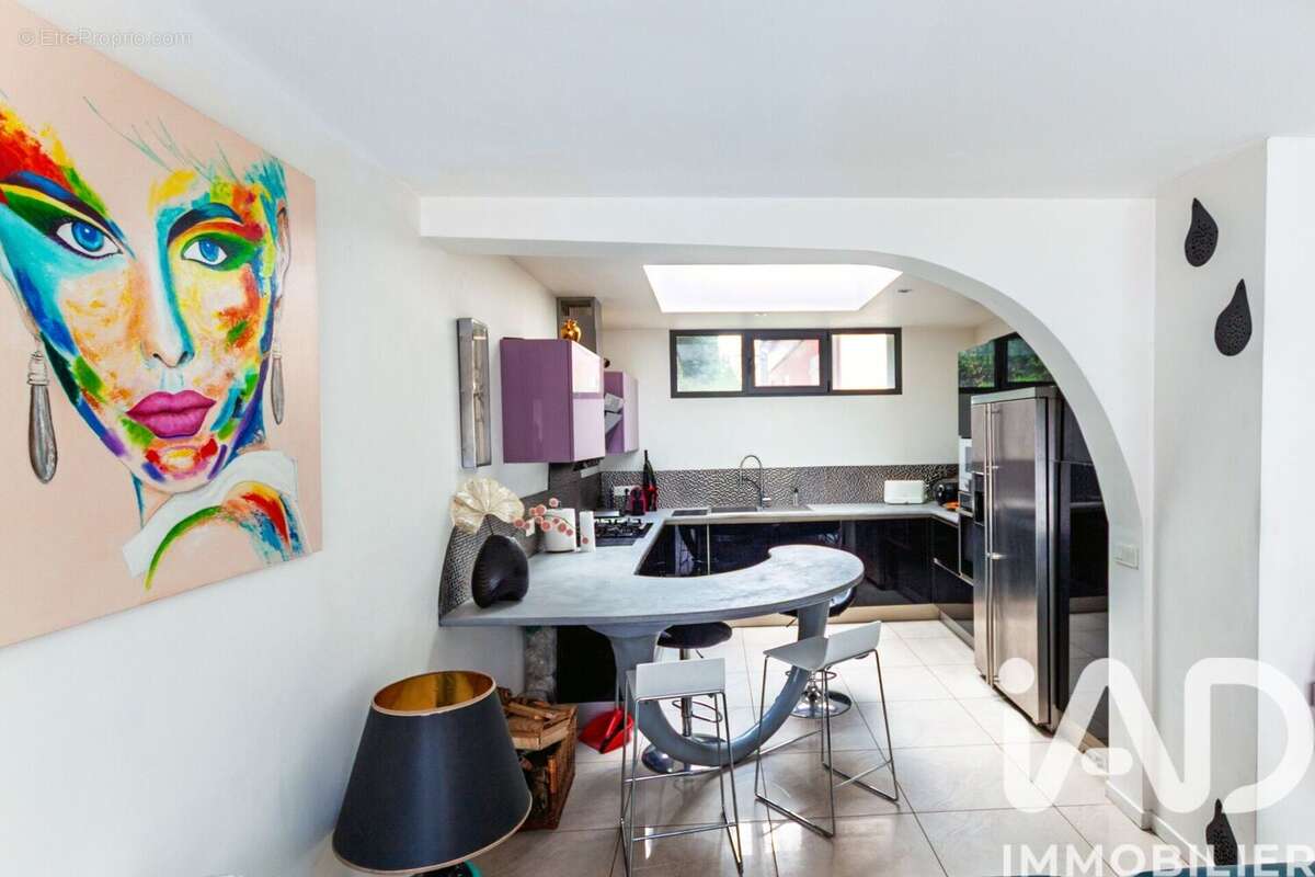 Photo 6 - Maison à LA GARENNE-COLOMBES