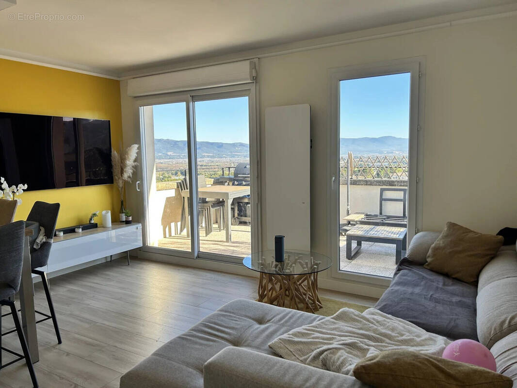 Appartement à MALLEMORT