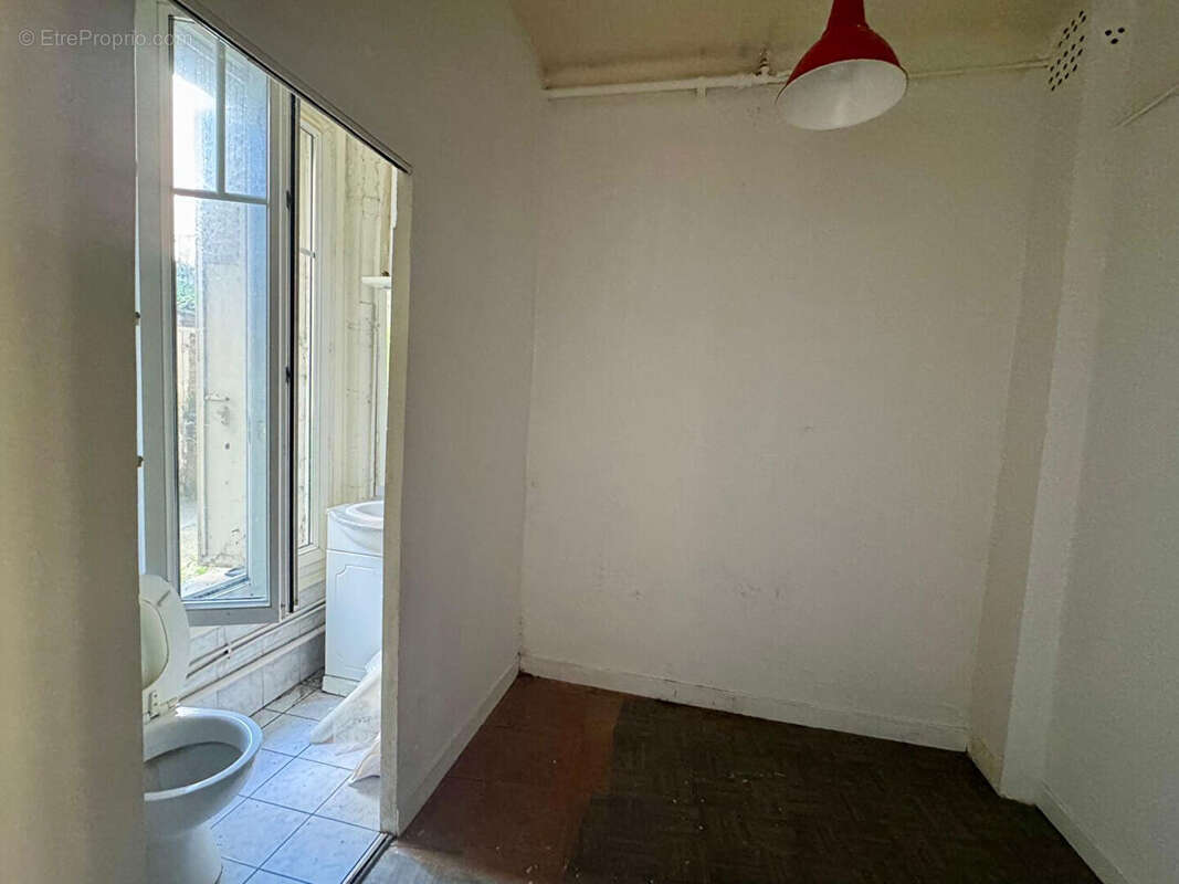 Appartement à PARIS-20E