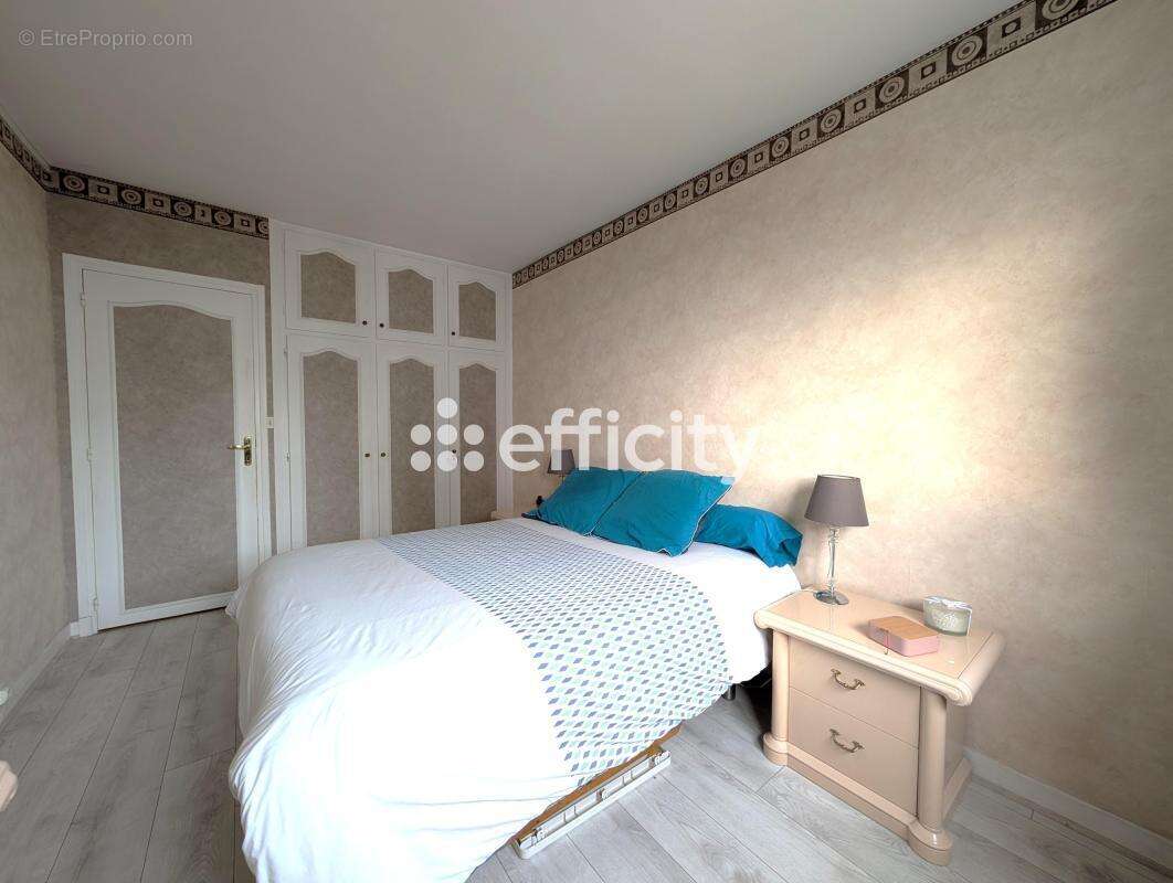 Appartement à EPINAY-SUR-SEINE