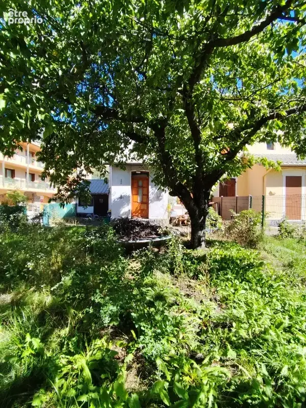 Au centre ville de L'Argentière-La Bessée - photo 3