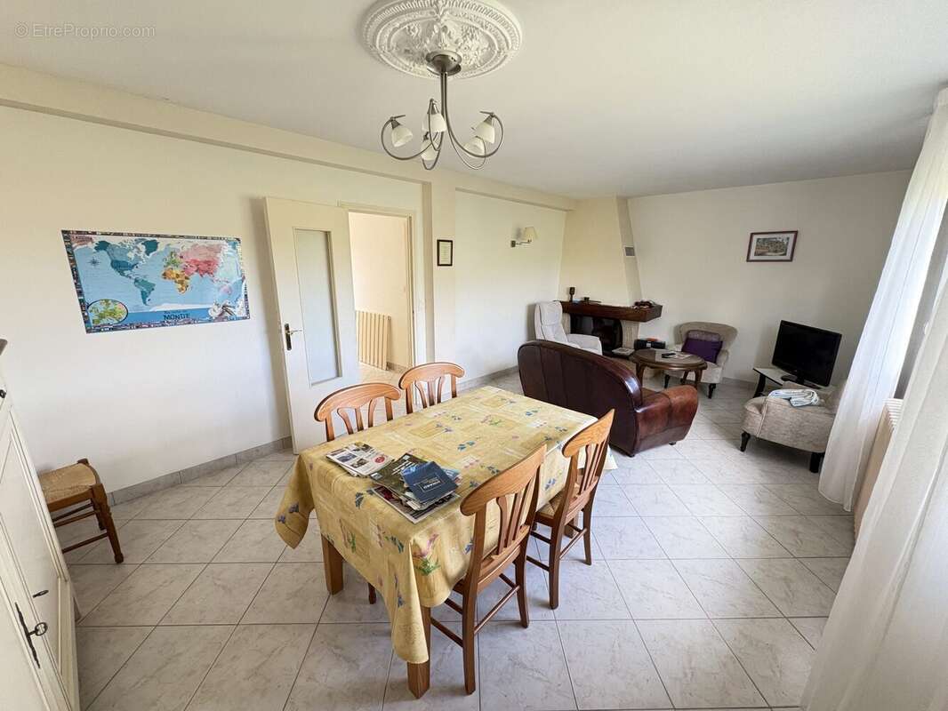 Maison 101 m² à Pleurtuit  - photo 4
