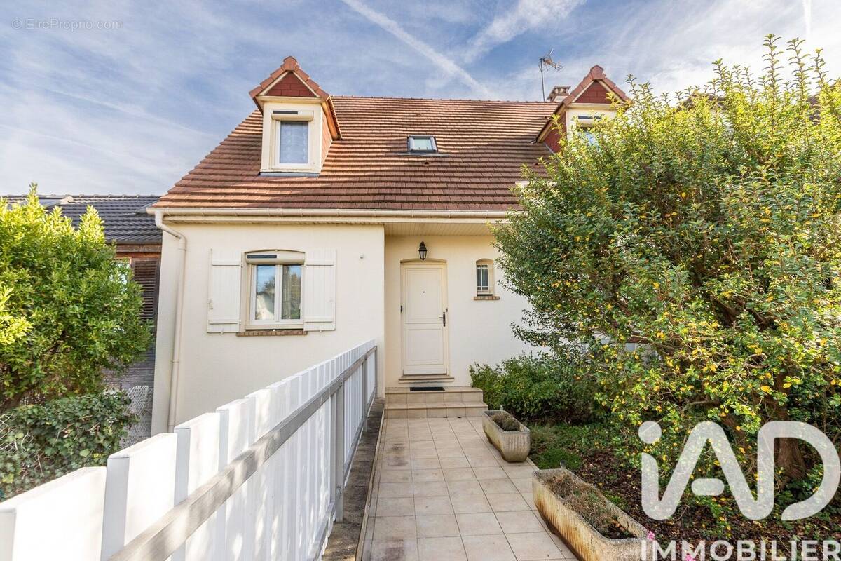 Photo 1 - Maison à ORSAY