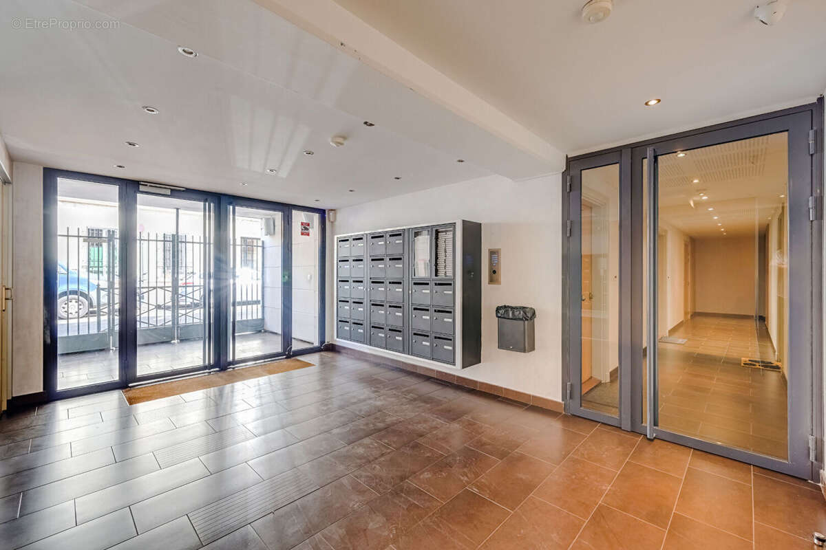 Appartement à ASNIERES-SUR-SEINE