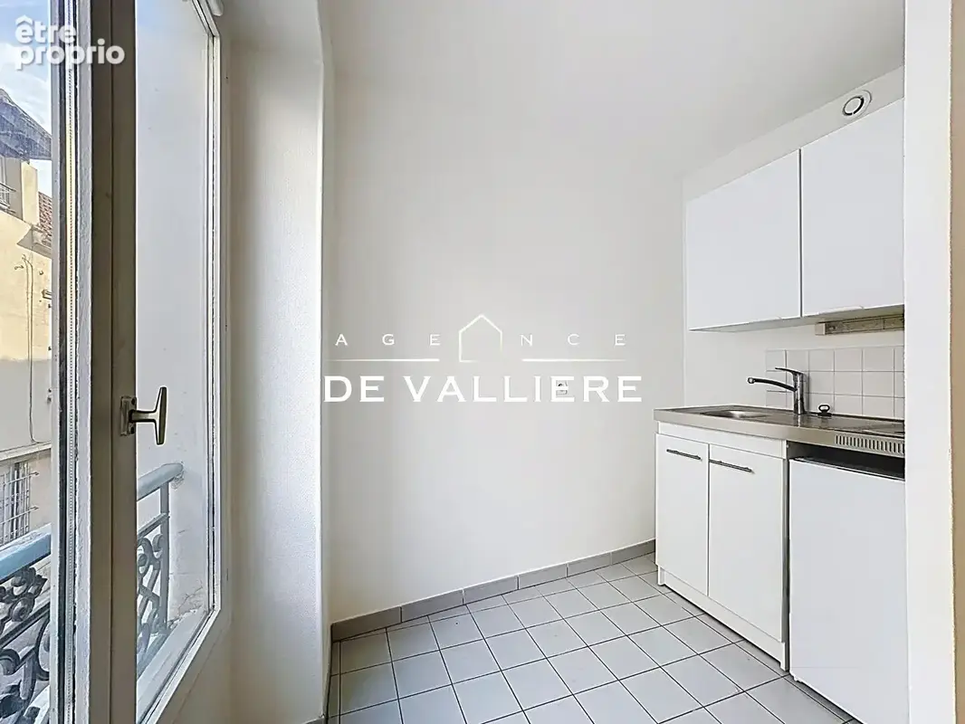 RUEIL-MALMAISON - Centre-ville - Studio 24.19 m2 - photo 4