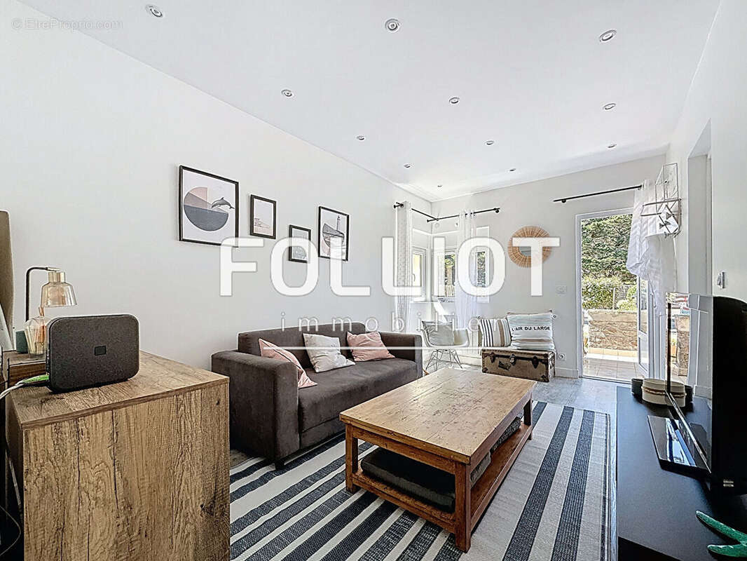 Maison à BARNEVILLE-CARTERET