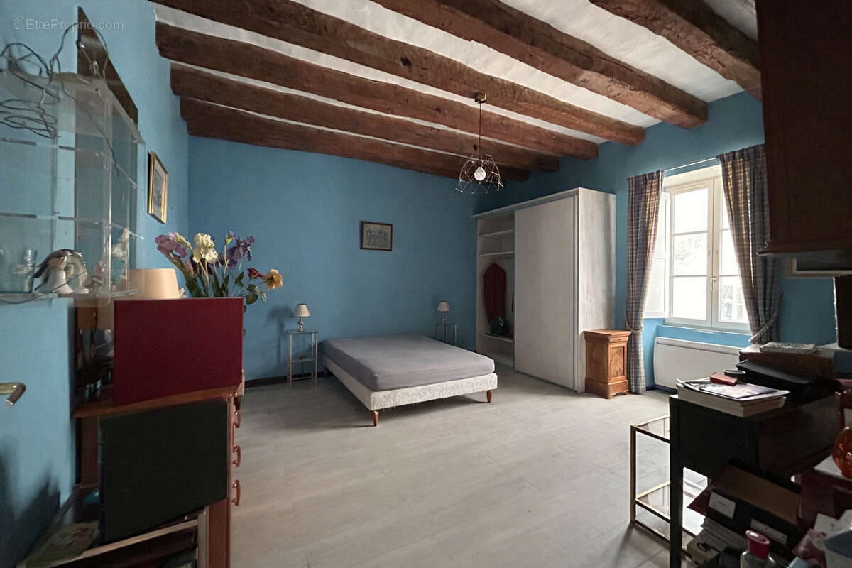 Maison à LOCHES