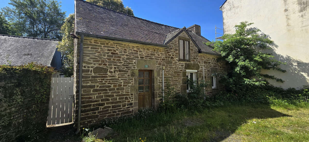 Maison à LOCUNOLE